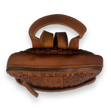 Afbeelding in Gallery-weergave laden, Rugzak van geweven (afval)leer