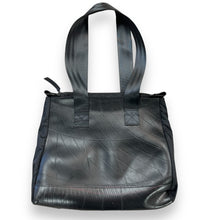 Afbeelding in Gallery-weergave laden, Tote bag autoband Buitenbeentje