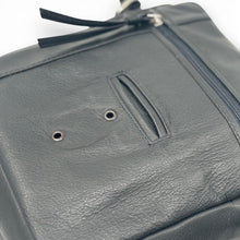 Afbeelding in Gallery-weergave laden, Politie Leren Everyday Bag