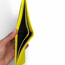 Afbeelding in Gallery-weergave laden, Leren politie portemonnee GEEL