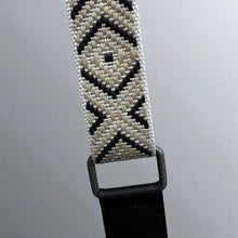 Afbeelding in Gallery-weergave laden, Crossbody bag gevlochten restleer