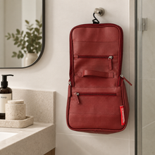 Afbeelding in Gallery-weergave laden, Brandweerslang Travel Toilettas
