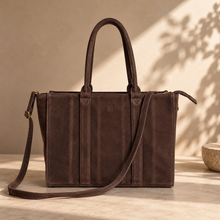 Afbeelding in Gallery-weergave laden, The Everyday Suède Tote
