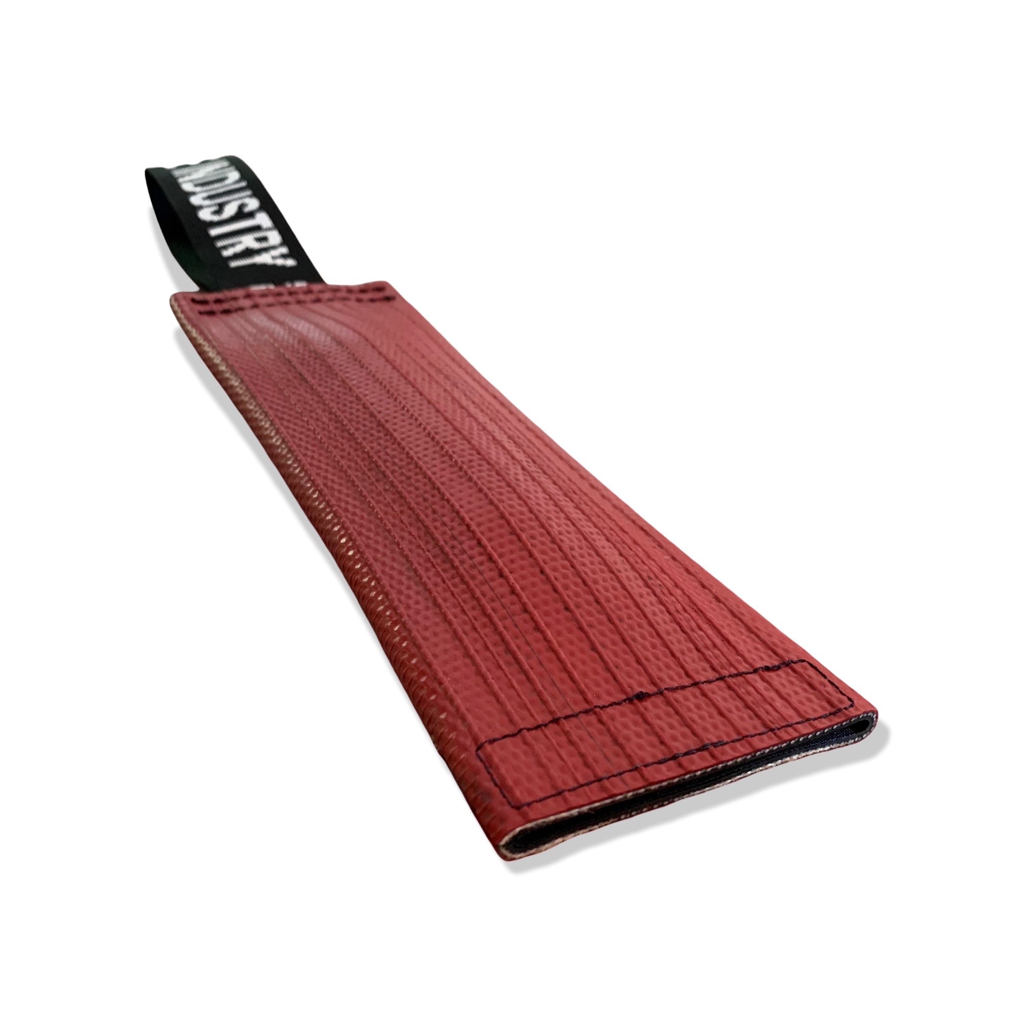 Bumper Flip – Zwarte Apporteerdummy van Upcycled Brandslang - - Responsible fashion & lifestyle Bumper Flip – Zwarte Apporteerdummy van Upcycled Brandslang - - Responsible fashion & lifestyle